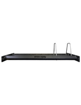 Plate / Ball Storage Shelf – Frontansicht der schwarzen Stahl-Ablage mit verchromten Trennbügeln und cross equip Logo