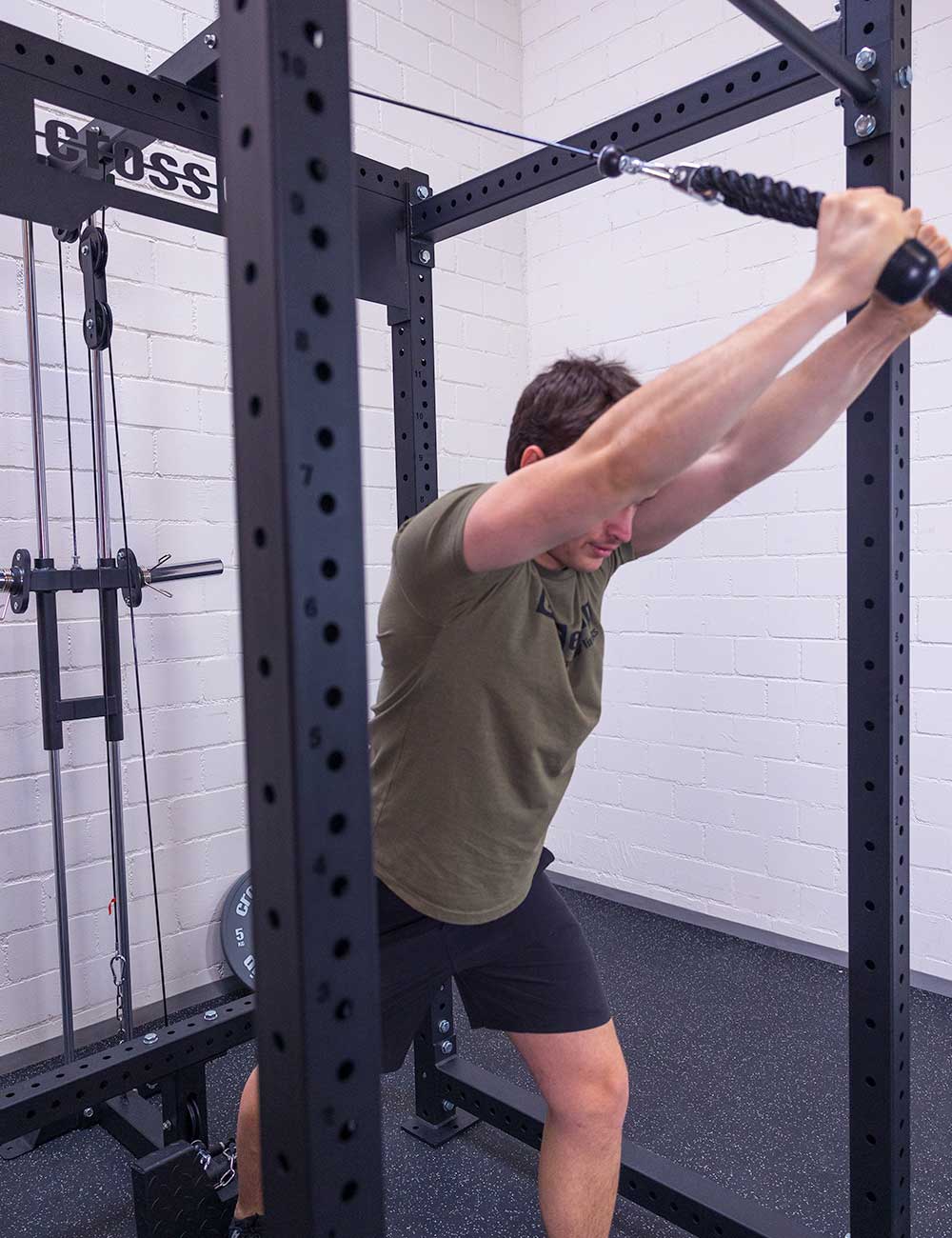Power Rack - Lat Attachment and Low Row - cross equip