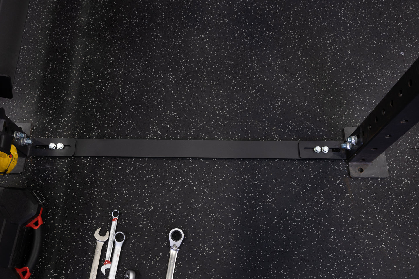 Wall Distance Holder Plate Set - cross equip