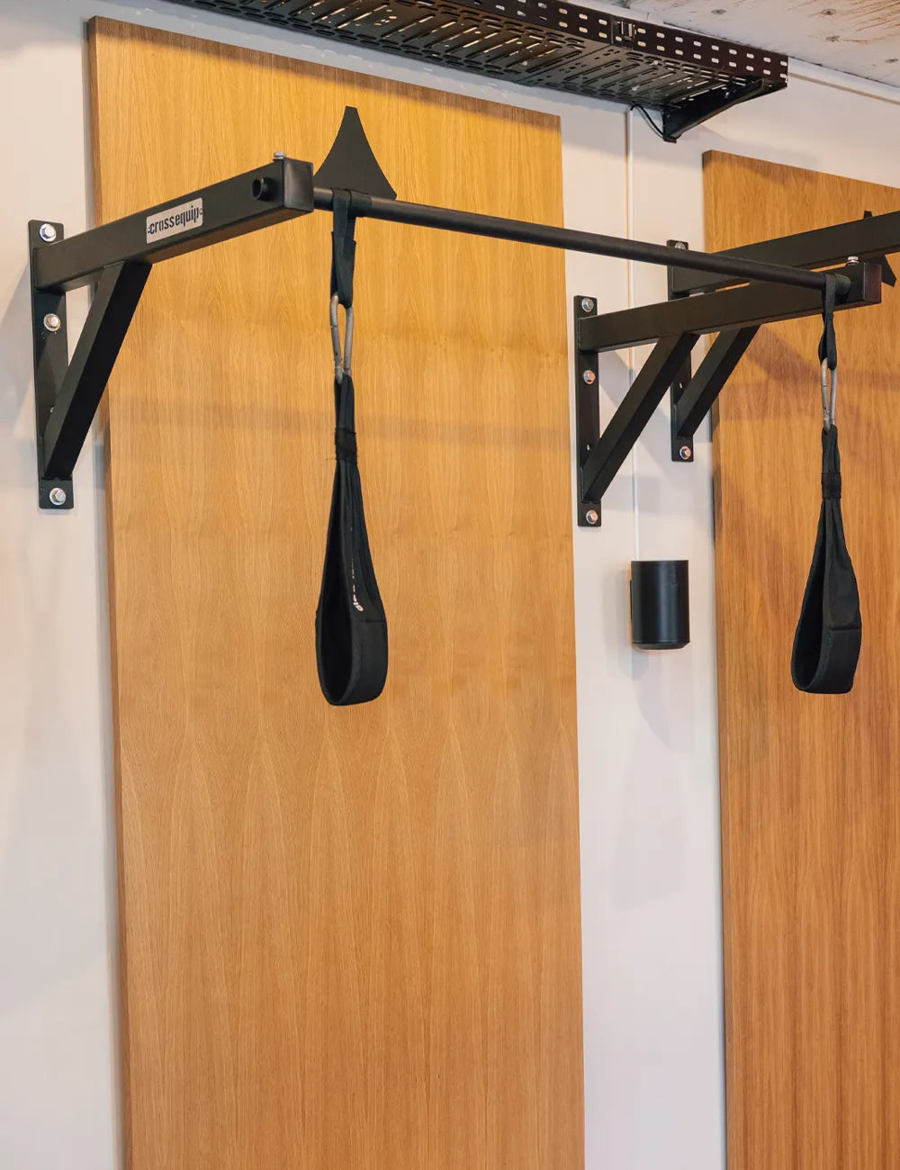 Wand Pull Up System