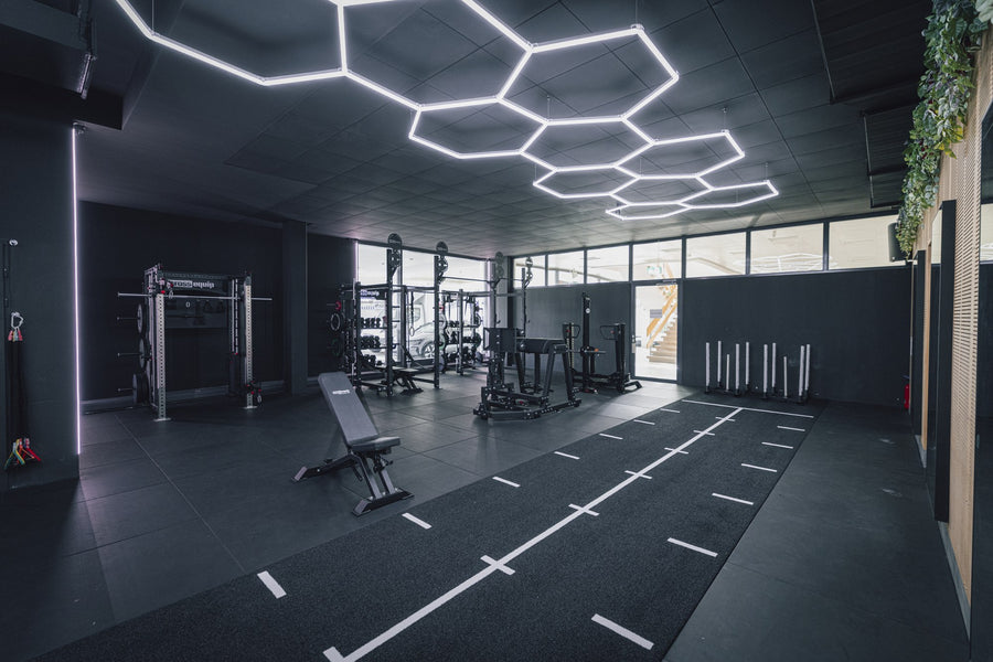 CrossFit St. Gallen - Trainingsflaeche mit cross equip Ausstattung
