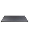 Dumbbell Storage Shelf von cross equip frontal – schwarze Stahlablage mit hochgezogener Vorderkante und je einem abgewinkelten Montagehaken an den beiden Enden