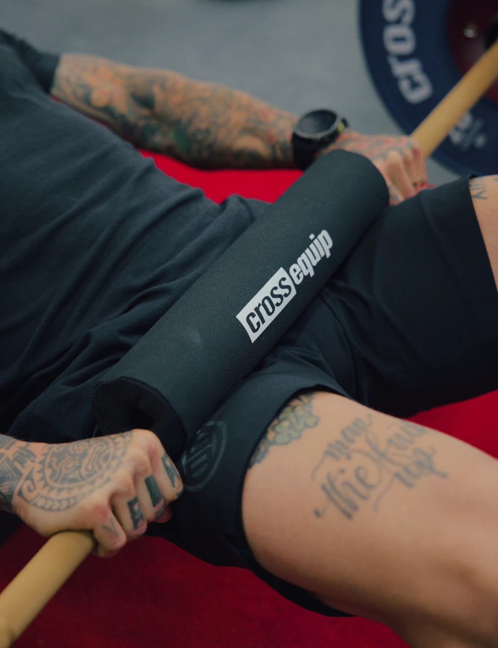 Barbell foam pad for squats and hip thrusts