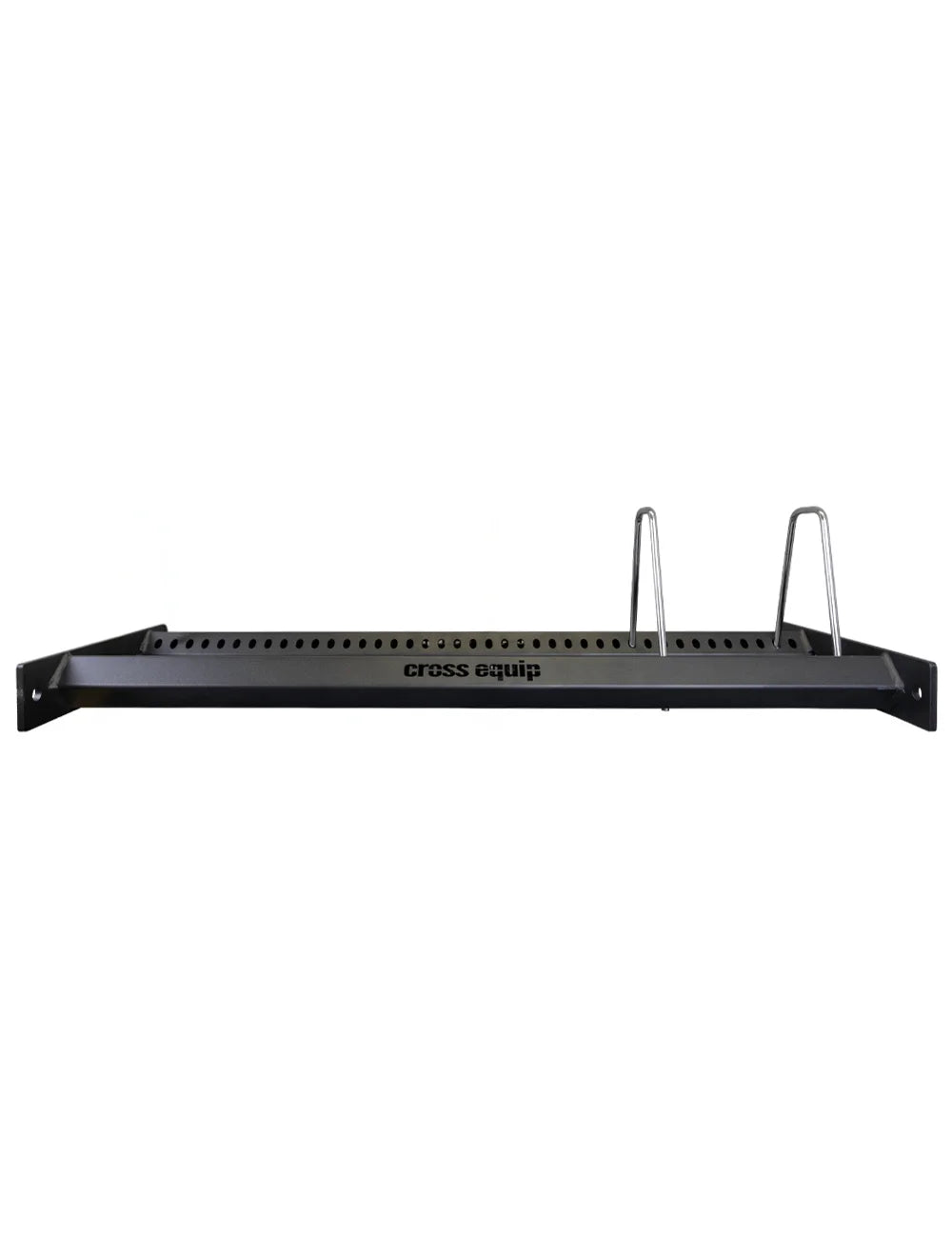 Plate / Ball Storage Shelf – Frontansicht der schwarzen Stahl-Ablage mit verchromten Trennbügeln und cross equip Logo