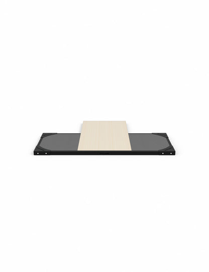 Lifting Plattform für Power Rack mit Dämpfung – Frontansicht der Liftingfläche mit Drop-Zonen und Holz bis ins Rack