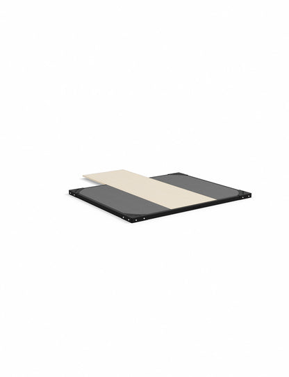 Lifting Plattform für Power Rack mit Dämpfung 2m x 2.5m – Schrägansicht von vorne links, Top-Lift-Fläche für Olympic Weightlifting und Coaching